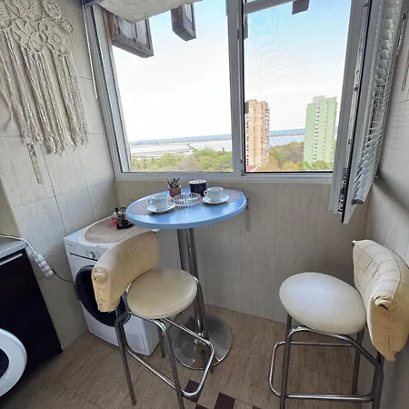 Zornitsa With Sea View And Free Parking Apartment