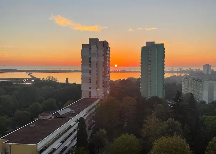 Zornitsa View Apartment Burgas City